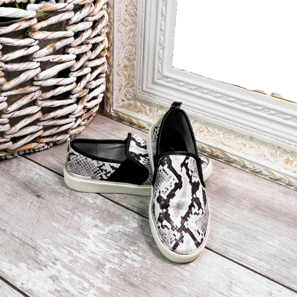 ALDO WMN 6.5 LTHR SNAKE SKIN SLIP ON LOAFERS - Picture 3 of 8